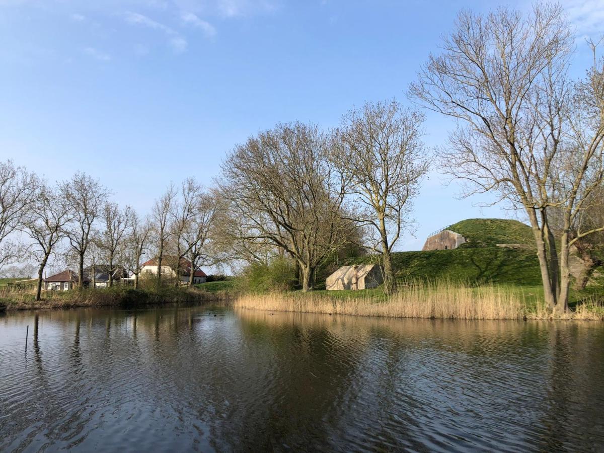 Het Spoel - The Black Barn Culemborg Exterior photo